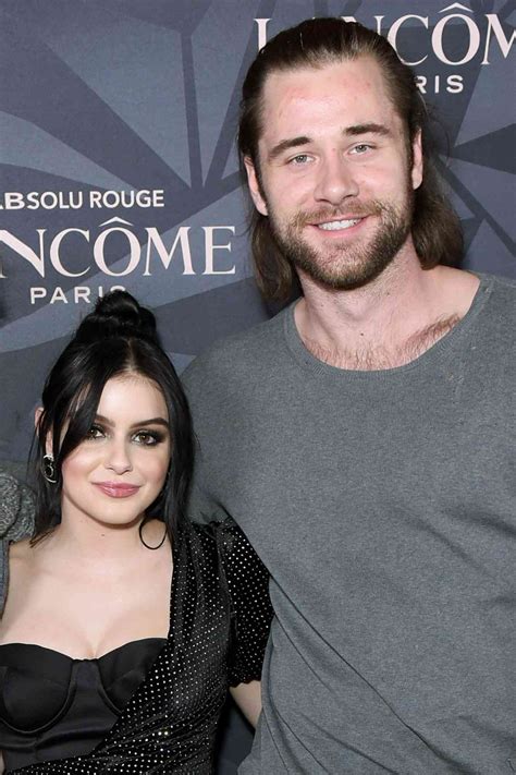 ariel winter husband
